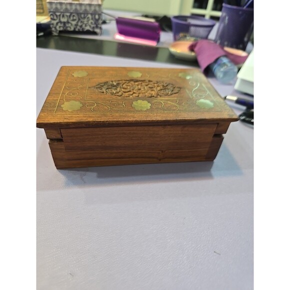 Vtg Archana Crafts Hand Made In India Wooden Jewelry Keepsake Box 6"x4"x2" - Picture 2 of 11